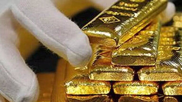 Gold prices may correct by 5-7% before the next leg up: Motilal Oswal