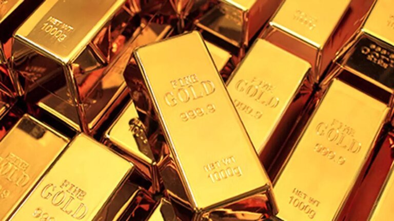 RBI steadily building up gold reserves