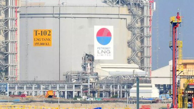 Stock to buy today: Petronet LNG (₹288.20): BUY