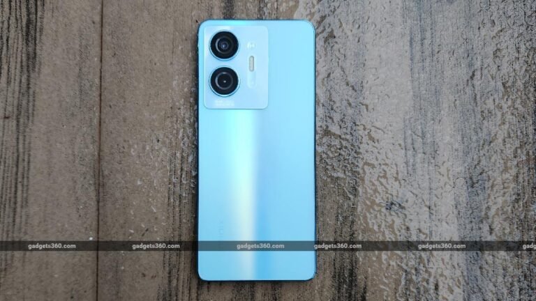Infinix HOT 30 5G Review in Hindi 8GB RAM Price Starting Rs 12499 Best 6000mAh Battery Smartphones in Segment