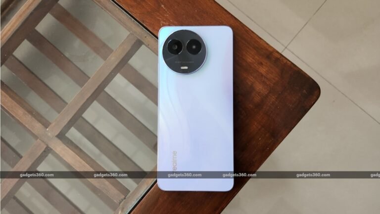Realme 11X 5G First Impression in Hindi 5000mAh Battery 8GB RAM Powerful Contender in Segment