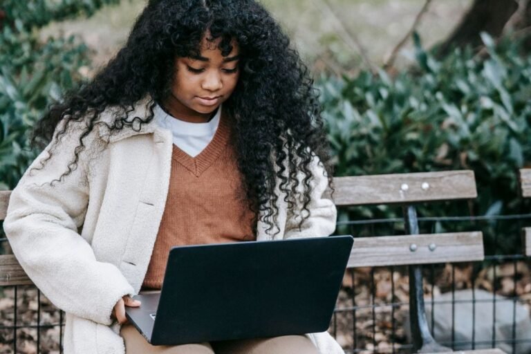 How to take screenshot on Windows Laptop, MacBook and Chromebook