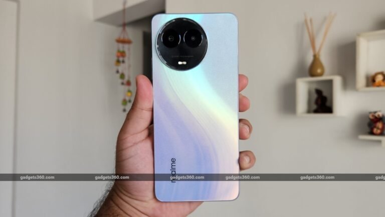 Realme 11x 5G Review in Hindi Price Rs 14999 Soild Build Good Cameras Specifications