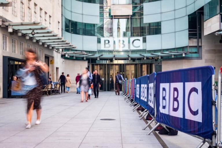 Apple Intelligence summary botches BBC News headline • The Register