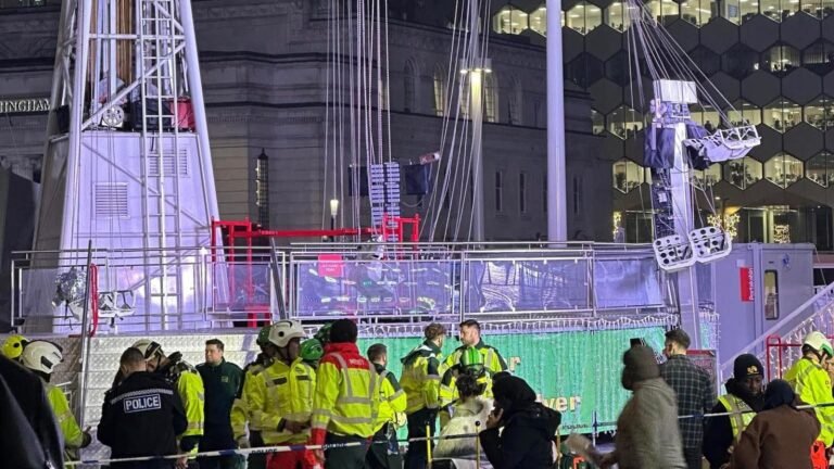 Several people injured after fairground ride ‘failed and crashed’ in Birmingham city centre | UK News