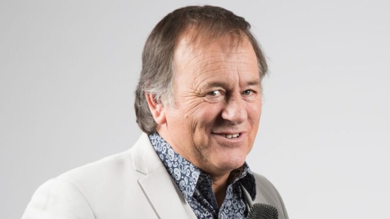 Comedian Duncan Norvelle hailed as a ‘legend’ after death aged 66 | Ents & Arts News