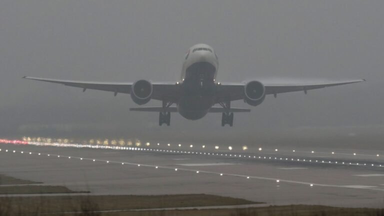 Passengers at UK airports – including London Gatwick, Heathrow and Manchester – face disruption and delays due to fog | UK News