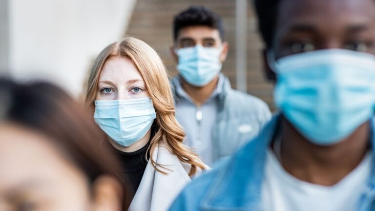 Hospitals in South Wales introduce mask-wearing rules amid fears of rising flu cases | UK News Hospitals in South Wales introduce mask-wearing rules amid fears of rising flu cases | UK News