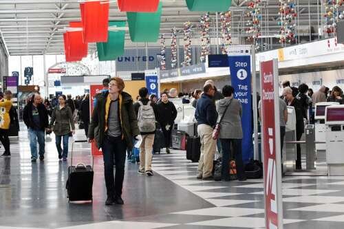 What you need to know about free rides, airport crowds this holiday