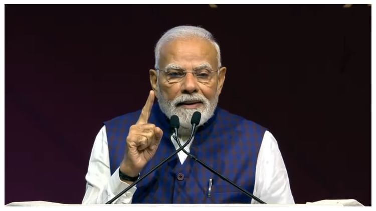 Bihar Election: Indecent Remarks on PM Modi Stir UP Political Tension in Bihar, BJP Leaders Target Tejwi – Amar Ujala Hindi News Live