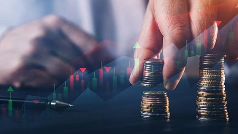 Sensex, Nifty to Open Flat as US Trade Optimism Balancs Visa Worries