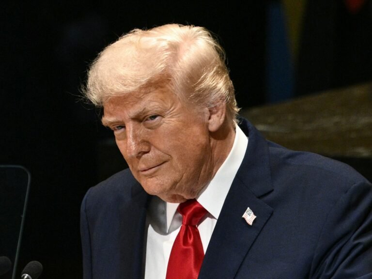 Trump shutdown warning: Federal employees could lose jobs | Donald Trump News