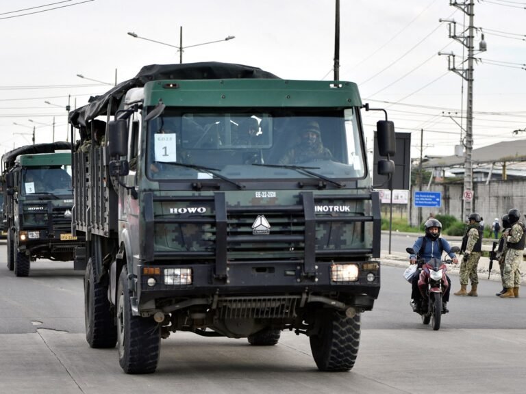 Prison riot in Ecuador kills at least 17 people | Prison News Prison riot in Ecuador kills at least 17 people | Prison News
