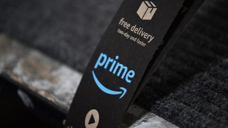 Amazon to pay $2.5bn for allegedly duping millions to sign up for Prime | Business and Economy News