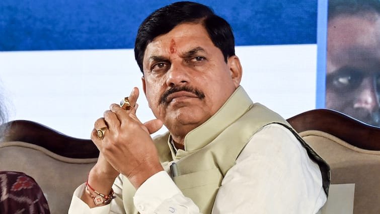 Indore Accident: CM Mohan Yadav’s strict action, many officers suspended, families of dead will get 4 lakhs