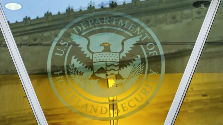 CISA alerts federal agencies of widespread attacks using Cisco zero-days