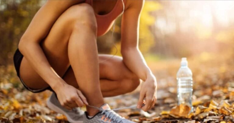 When something felt in the shoe was felt, then the woman shaken, then suddenly such a thing came out, which came out on seeing it!