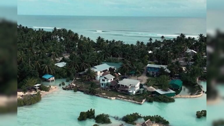 This country is drowning in the sea, roads have been absorbed under water, people are living in fear, know the reason!