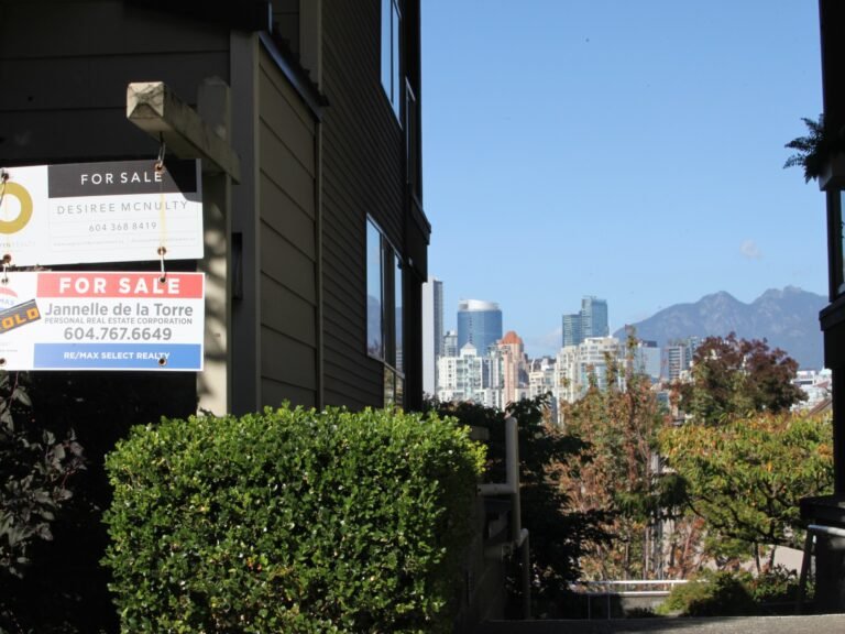 Interest rate cut offers hope to Canada’s sluggish housing market | Housing