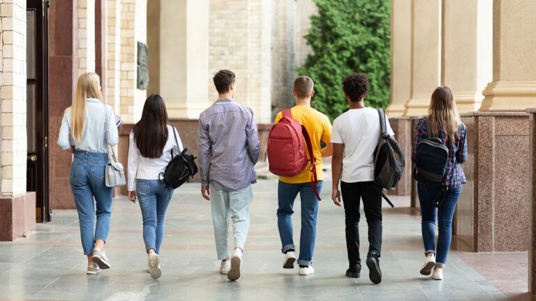 Trump announces earliest FAFSA launch in history for 2026-2027 school year