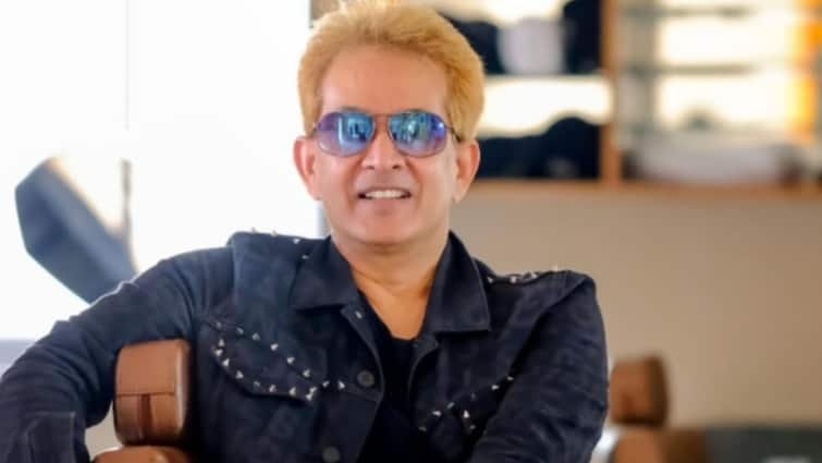 Hair stylist Javed Habib and his son filed a case, accused of cheating 150 people