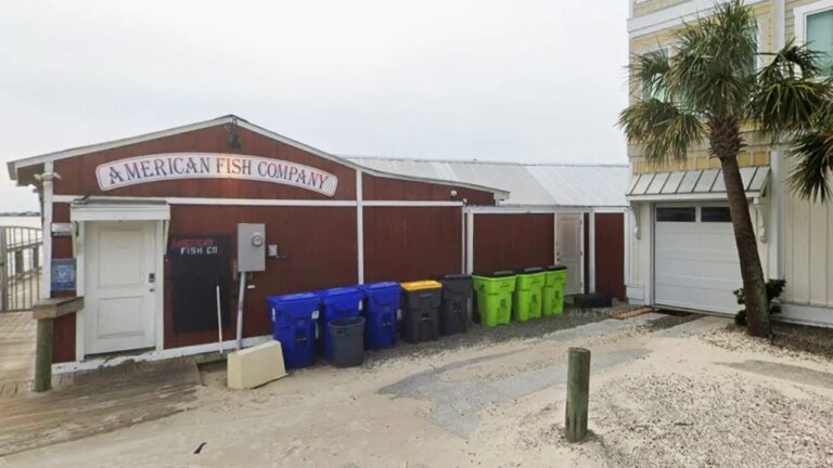 Active shooter reported at Southport Yacht Basin in North Carolina