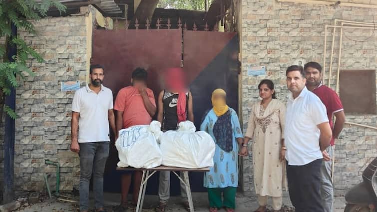 Big action against Delhi Police’s drugs, illegal liquor and weapons, more than 30 arrested in Operation Kavach