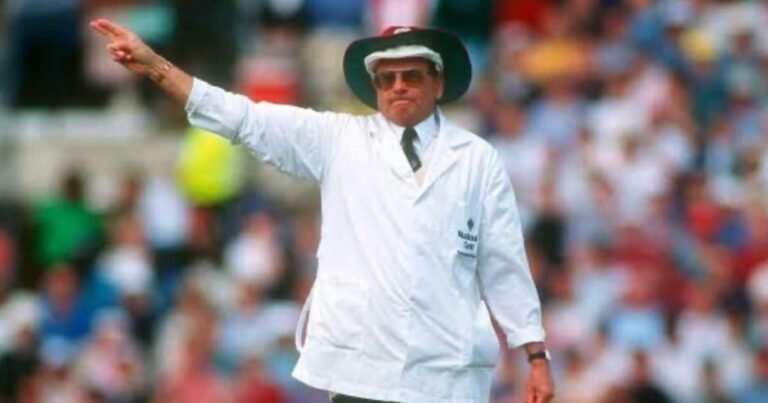 Sunil Gavaskar’s hair cutting umpire on the pitch, Dickey Bird dies