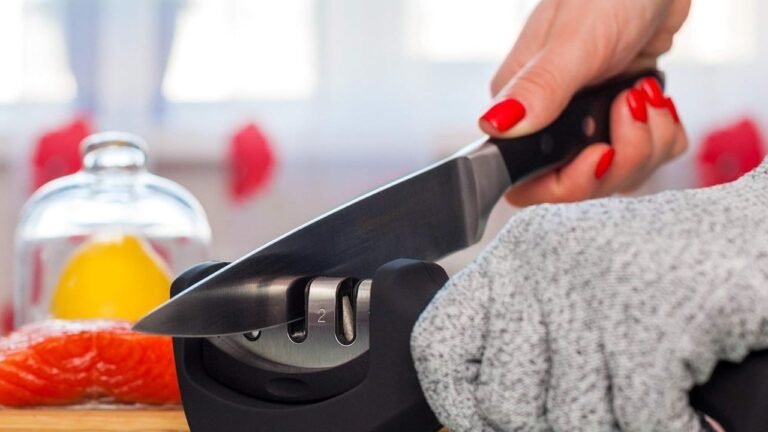 Amazon finds you’ll wish you bought sooner for less than $25