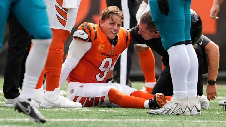 Bengals’ Joe Burrow to miss significant time with injury: report