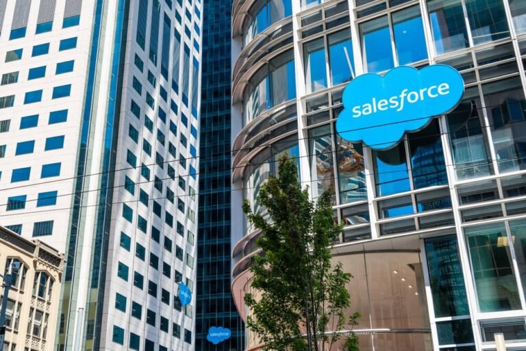 Salesforce faces class action after Salesloft breach • The Register