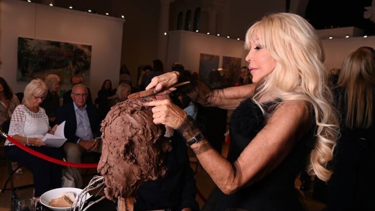 ‘I’ve sculpted the late Queen and charge upwards of £40,000’ | Money News