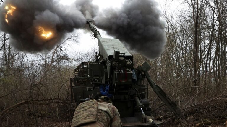 ‘Kill zone’ around crucial Ukrainian city as Russian forces try to squeeze defenders out | World News
