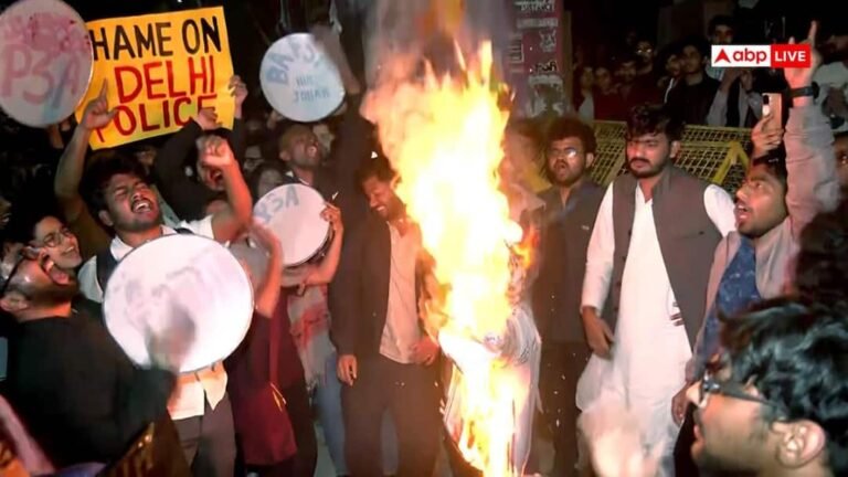 Police-students clash in JNU, 14 arrested after clash in long march on 26th; AISA made serious allegations