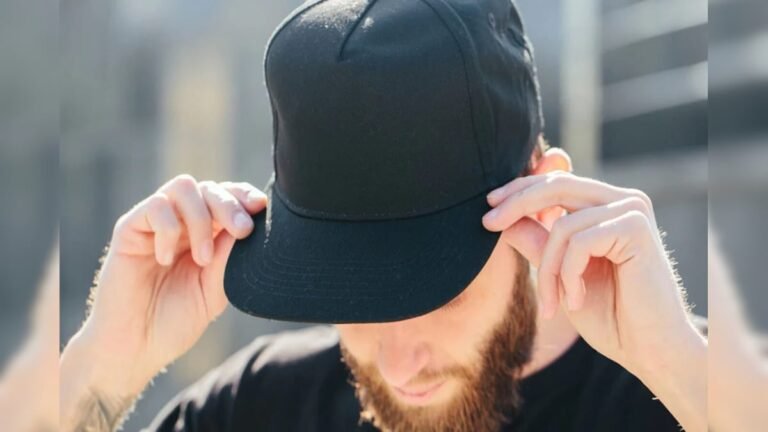 What will happen if you wear a hat every day? Hair will fly from the head, the condition of the scalp will become miserable!