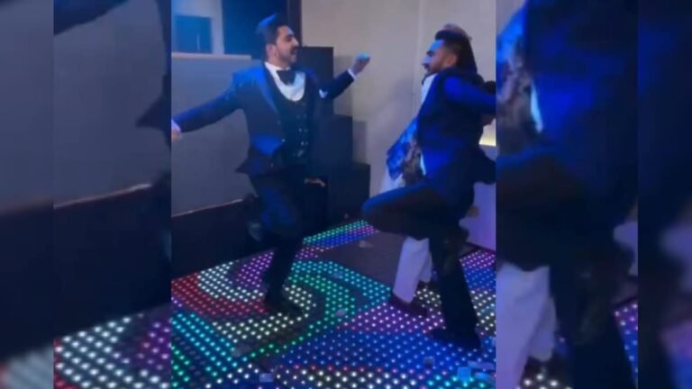 Both brothers did tremendous Bhangra, girls kept watching their dance steps on Punjabi song, viral video