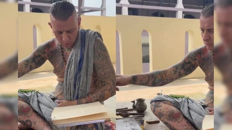 This is the beauty of Sanatan! Russian man seen performing Yagya, pronounced Sanskrit mantras accurately!