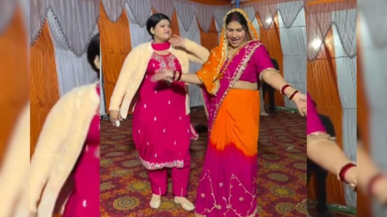 Sister-in-law and sister-in-law did a vigorous dance on a desi song, the villagers were left watching with a killer expression!