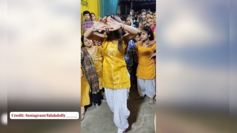 The girl did such a dance on ‘Jo Beech Bajriya, Tune Meri Pakdi Baiyan’, people kept watching every bit of it!