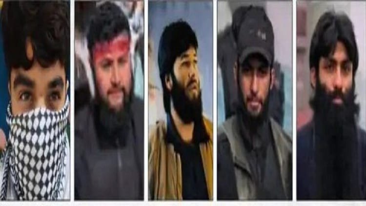 Jammu Kashmir: Alert of fidayeen attack, fear of infiltration of 5 Jaish terrorists in Kathua; Posters put up – Five Jaish Terrorists Suspected Of Infiltrating Kathua, Posters Put Up