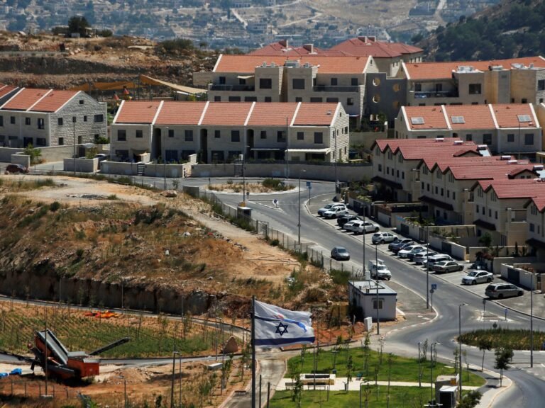 US to provide consular services in illegal Israeli settlement | Occupied West Bank News