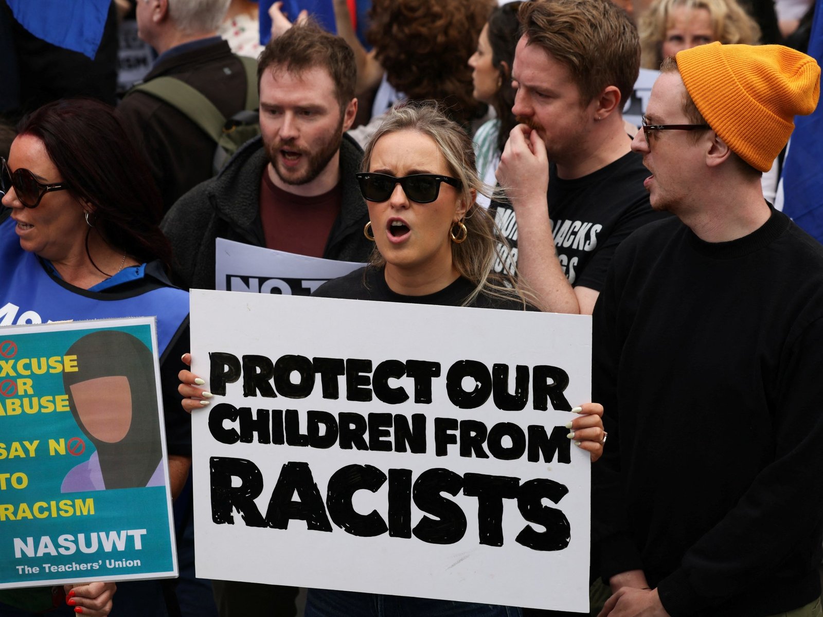 2024-08-10T130815Z_789503701_RC20D9AO93KE_RTRMADP_3_BRITAIN-RIOTS-1772098293.jpg