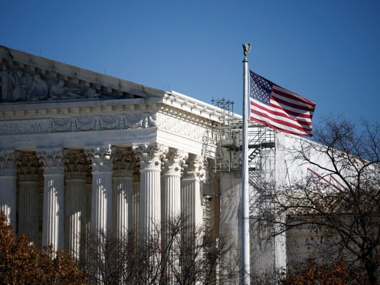 US government asks Supreme Court to allow deportation of Syrian migrants | Courts News