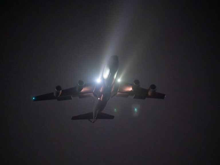 US is withdrawing all 1,000 troops from Syria: WSJ report | Syria’s War News