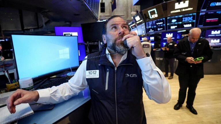 From software to real estate, US sectors gripped by AI scare trade