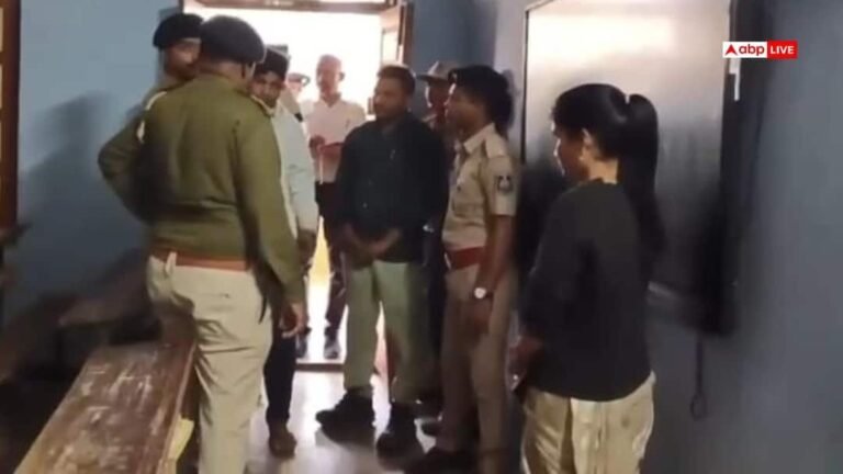 Gujarat: ‘Who are you to ask’, female teacher asked student the reason for coming late to school and slapped her