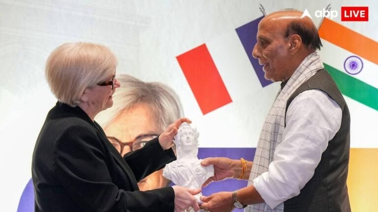 India France Deal: French officers in Indian Army… PM Modi made a big deal with Macron, PAK was shocked