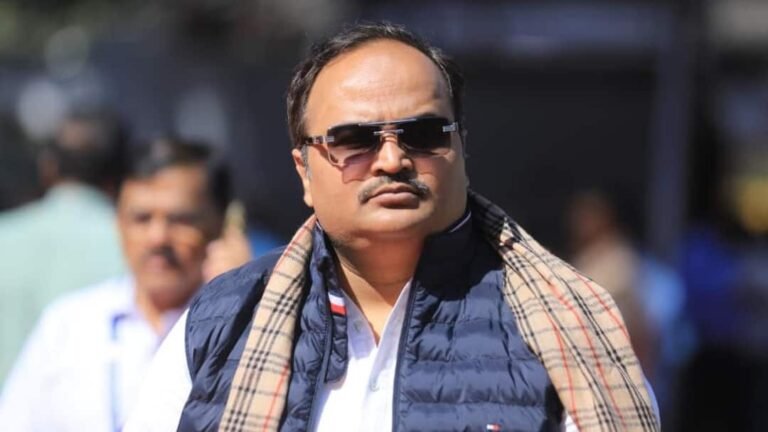 Maharashtra: Uddhav Thackeray group angry over India-Pakistan T20 match, said- ‘Blood and sport…’