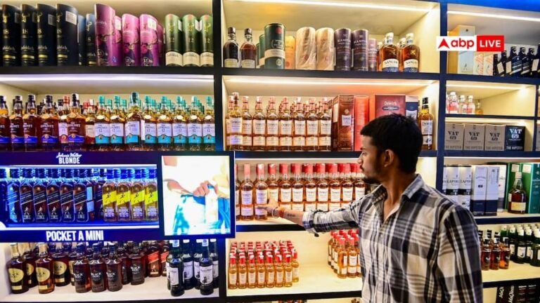 Jaipur: One-day strike by liquor traders, demonstration demanding extension of shop timings