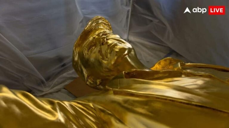 Weight 2720KG, price 3 lakh 60 thousand dollars… Why is Trump’s life-size statue ‘Don Colossus’ lying for a year?
